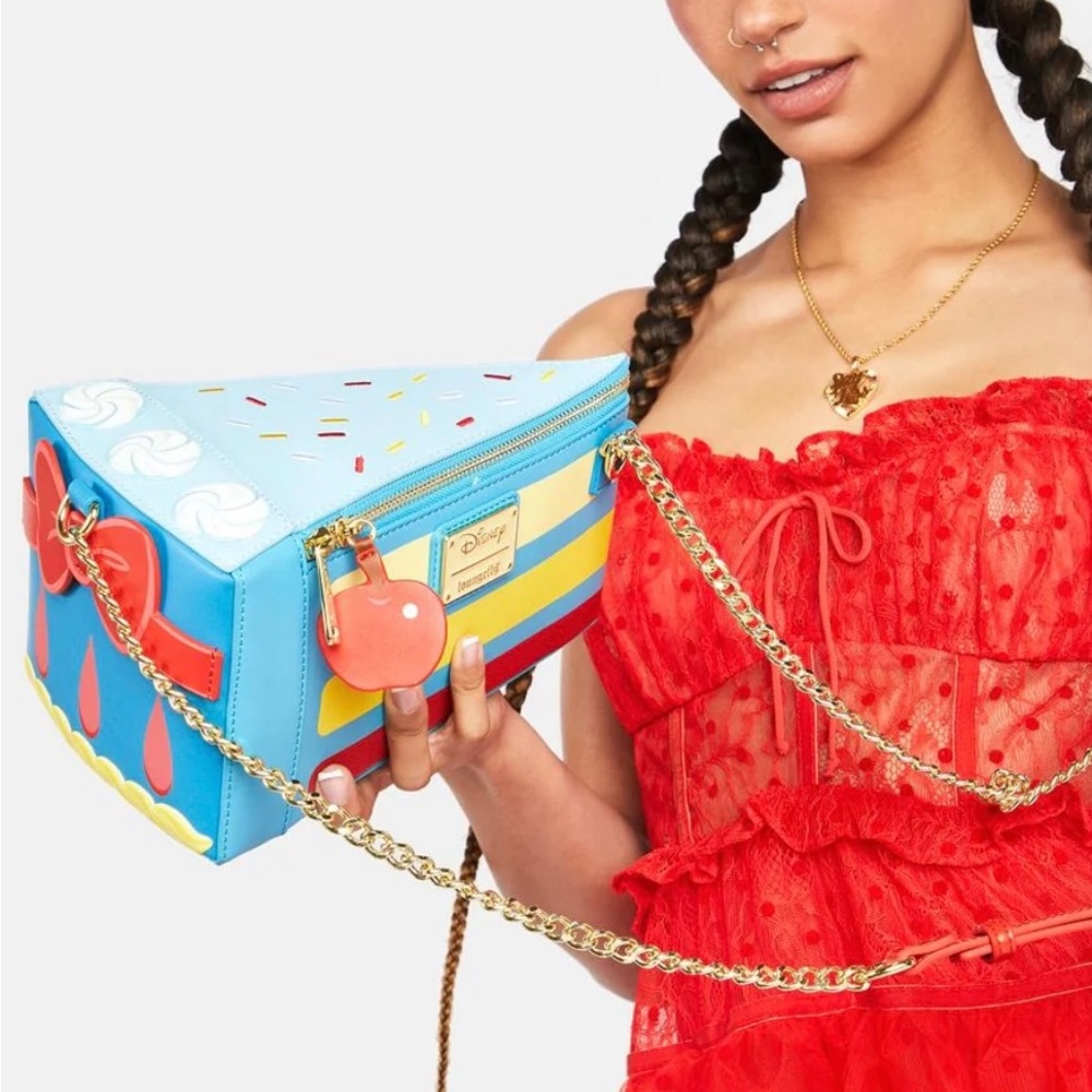 NWT Loungefly cosplay Snow White cake crossbody